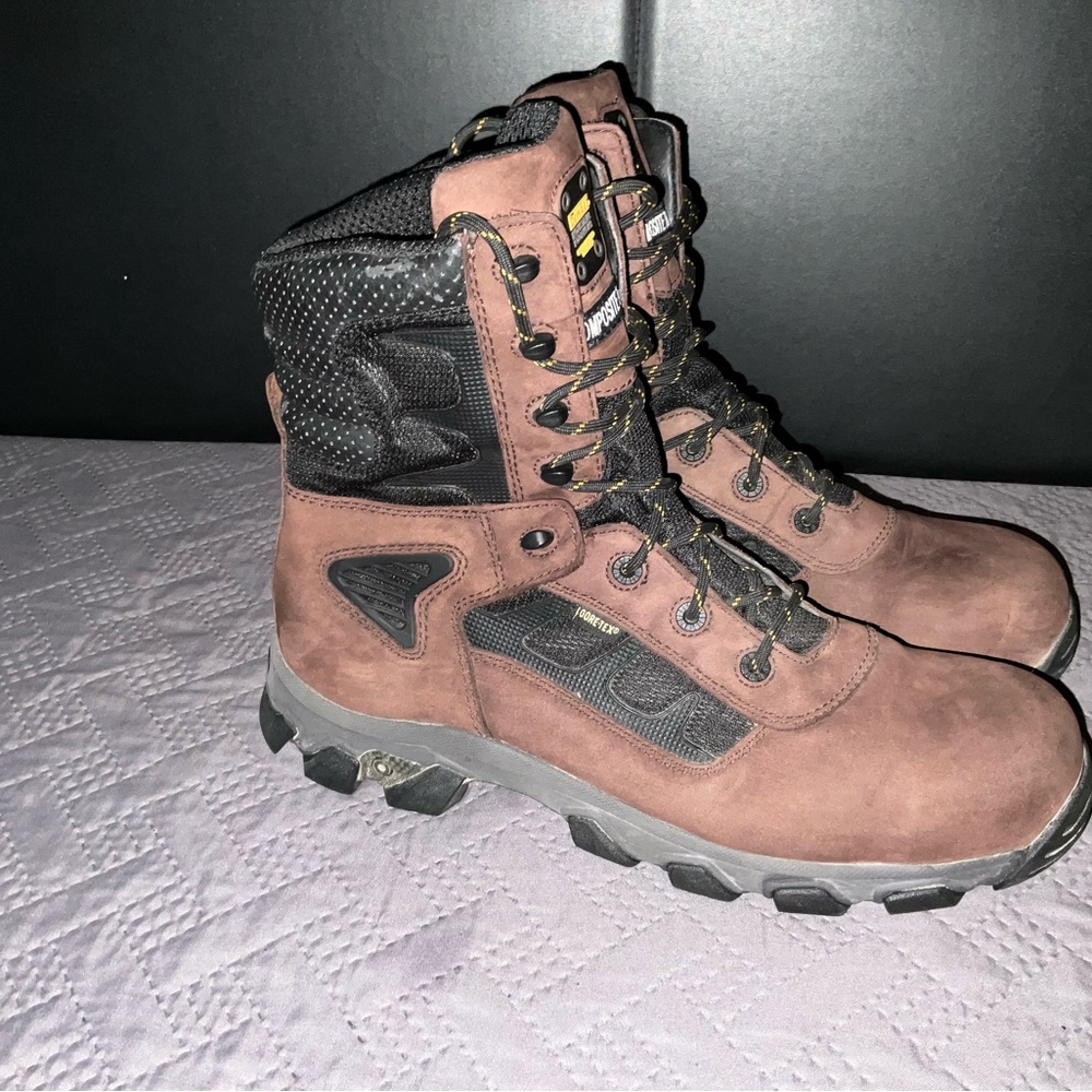 DEWALT MENS INDUSTRIAL Gore-Tex WORK BOOTS WITH COMPOSITE TOE SZ 12